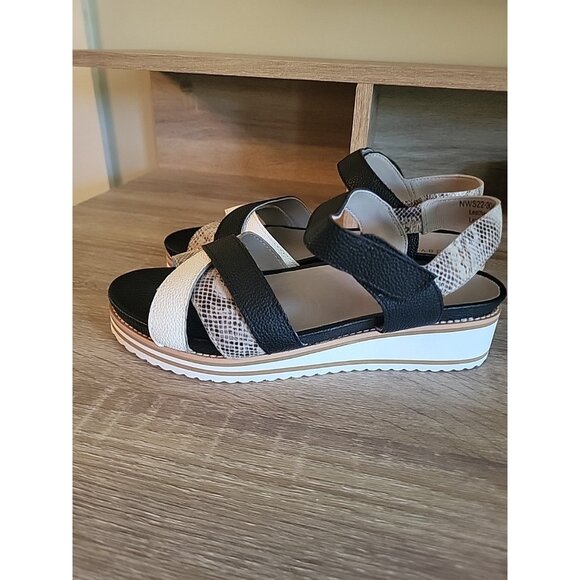 David Tate Echo Women's Slip On Shoes Sandals Leather  Platform Slides 7.5 W - Picture 8 of 10